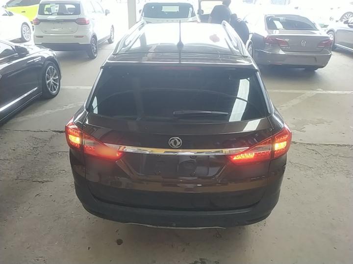 AX3 2016 1.5L AT photo 3