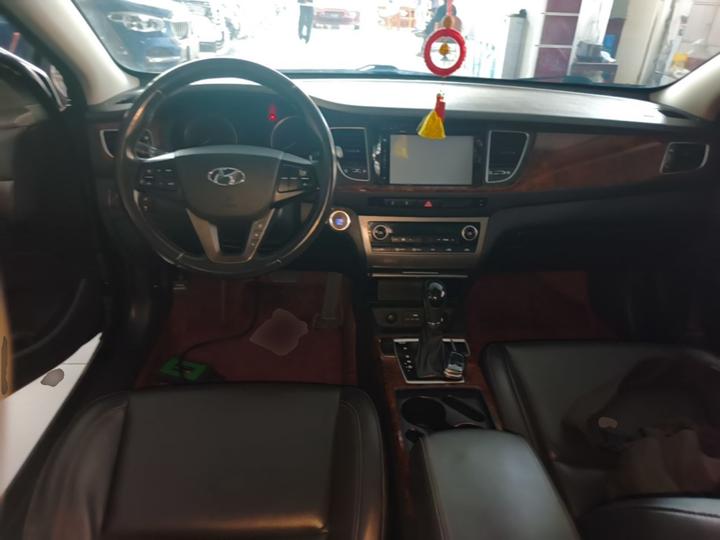 Mistra 2014 1.8L AT Premium DLX photo 5