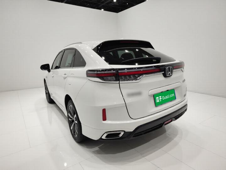 UR-V 2020 370TURBO RWD photo 4