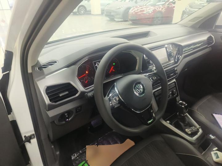 T-Cross 2020 1.5L AT Comfort photo 5