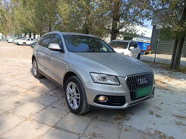 Q5 2017 40 TFSI Tech photo 3