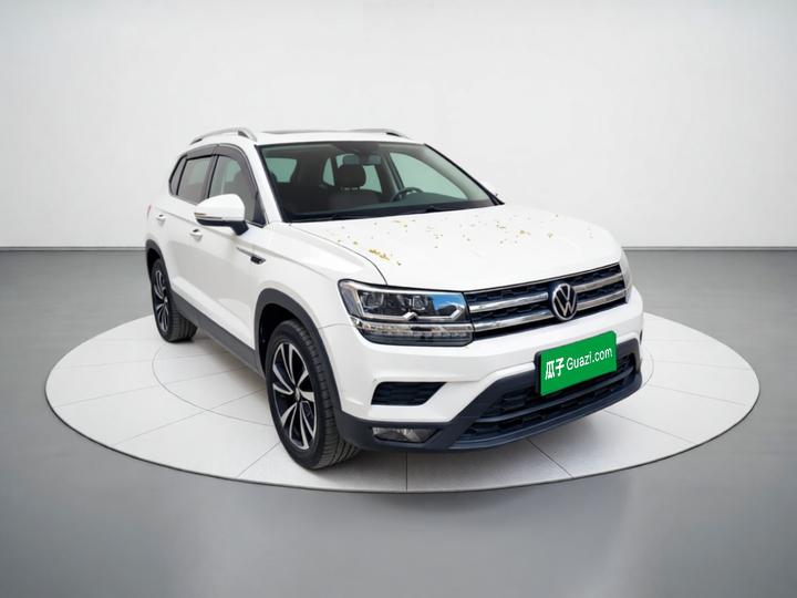 Tharu 2021 280TSI RWD Luxury PLUS photo 3