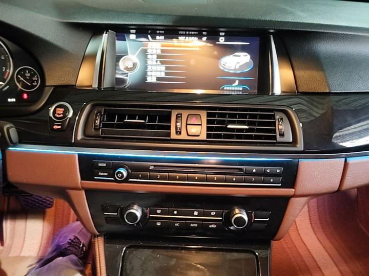 5 Series 2014 520Li photo 8