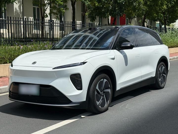 ES8 2023 75kWh