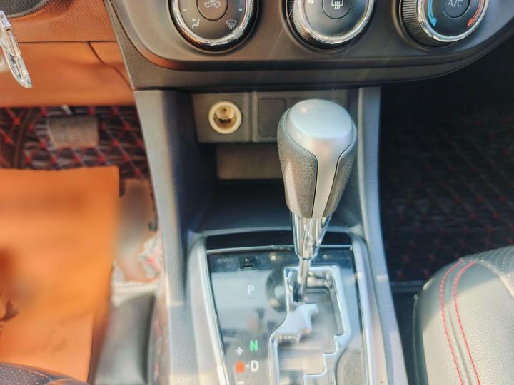 Levin 2016 1.6G CVT Elite photo 6