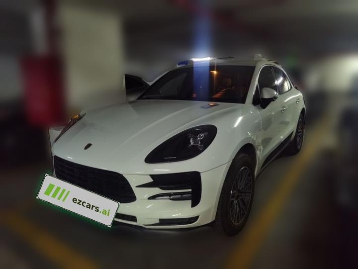 2020 Macan 2.0T