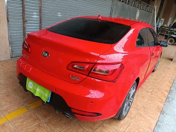 2014 1.6T Luxury IV photo 4