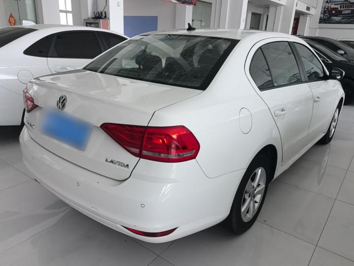 Lavida 2015 1.6L MT photo 6
