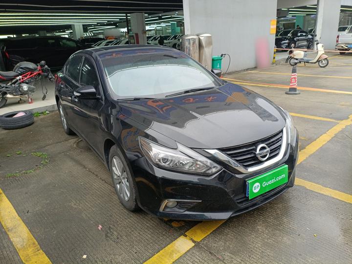 Teana 2018 2.0L XL photo 3