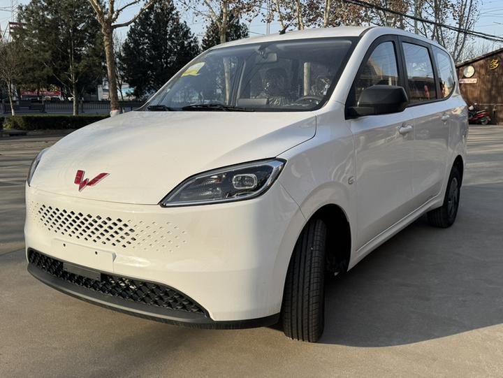 Wuling Hongguang EV 2025 EREV Hybrid 50KM Comfort