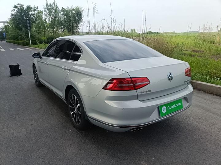 Magotan 2017 330TSI DSG Leading photo 4