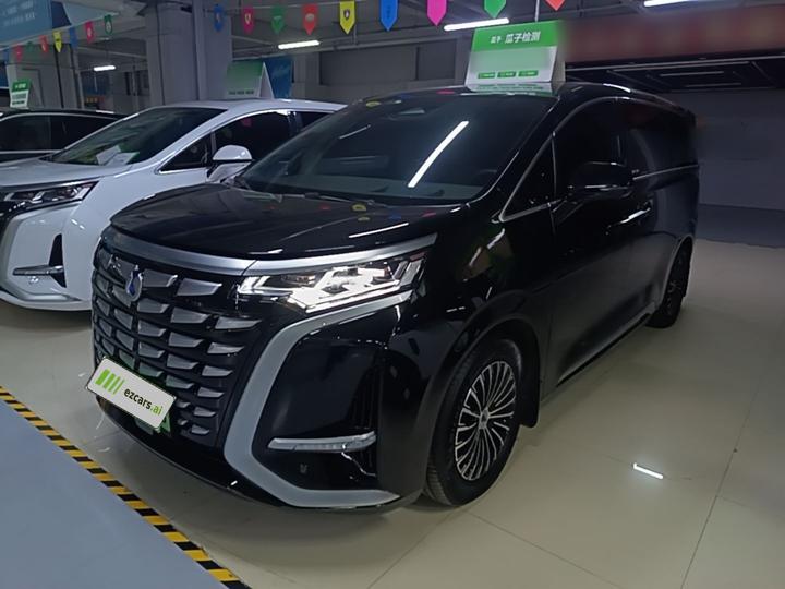 D9 2022 DM-i 970 AWD Noble
