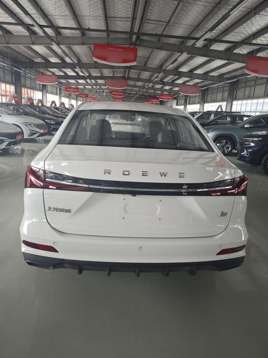 i5 2026 1.5L CVT Luxury photo 4
