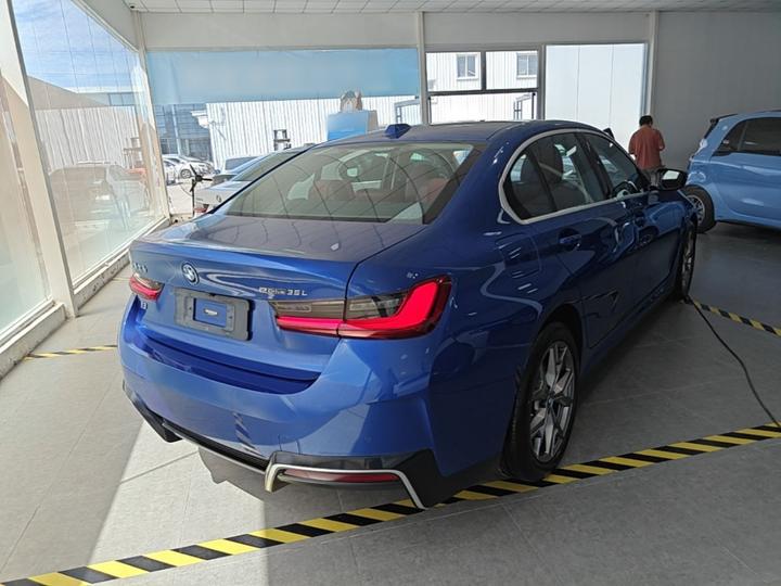 i3 2022 eDrive 35 L photo 4