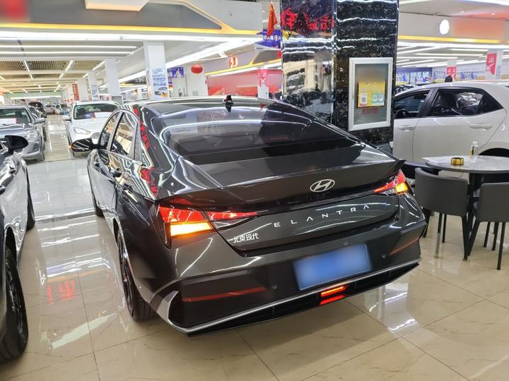 Elantra 2023 1.5L CVT GLX Elite photo 4