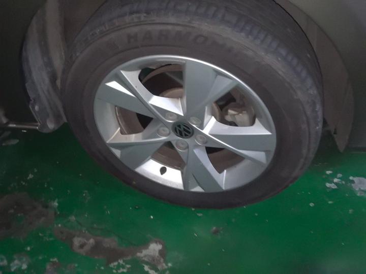 Bora 2014 1.6L MT Comfort photo 8