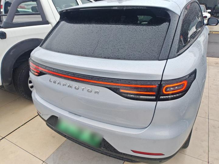 Leapmotor C11 2023 EV 500 Comfort photo 3