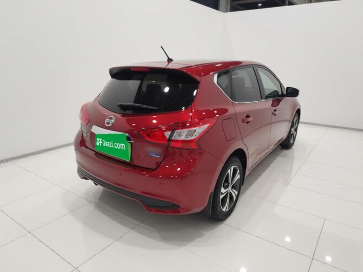 Tiida 2016 1.6L CVT photo 6