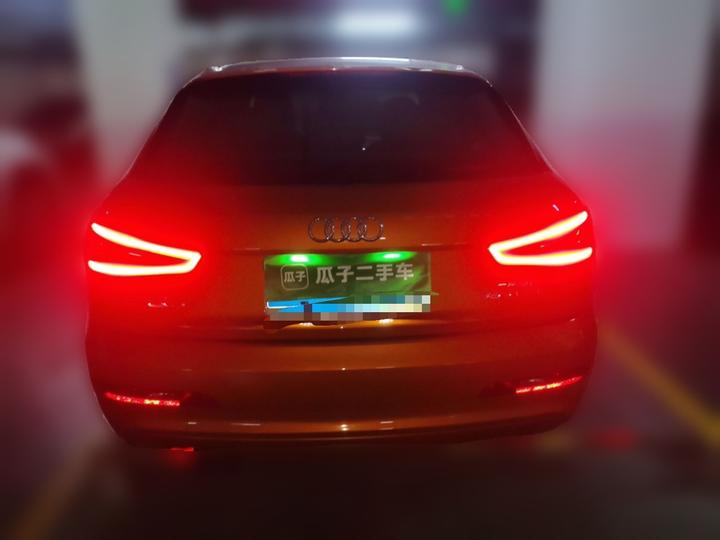 Q3 2015 35 TFSI Comfort photo 5
