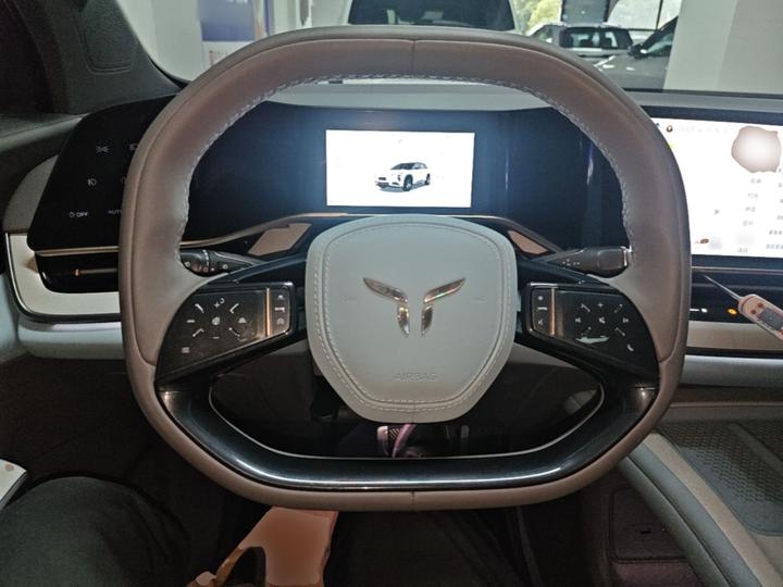 Hongqi 2025款 605 智选版 photo 6