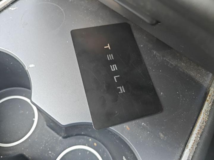 Model Y 2023 Long Range AWD photo 8