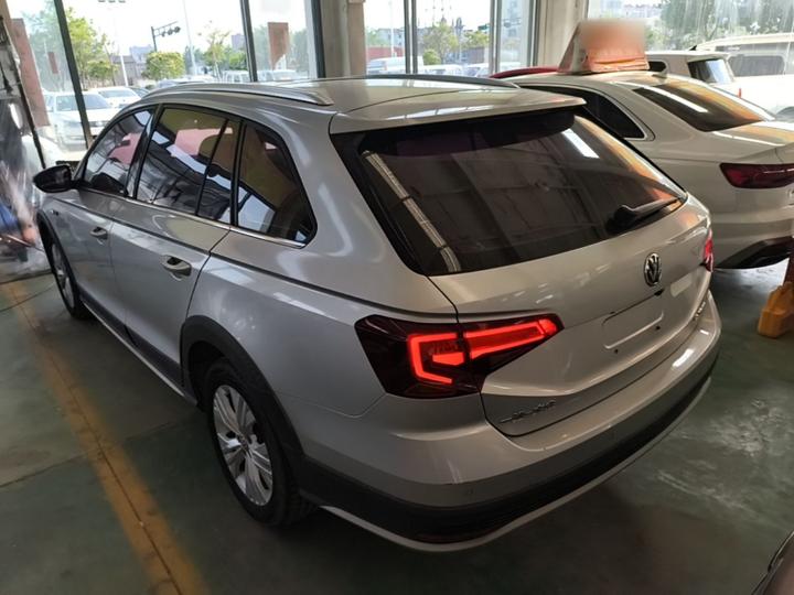 C-TREK 2018 1.5L AT Comfort photo 4