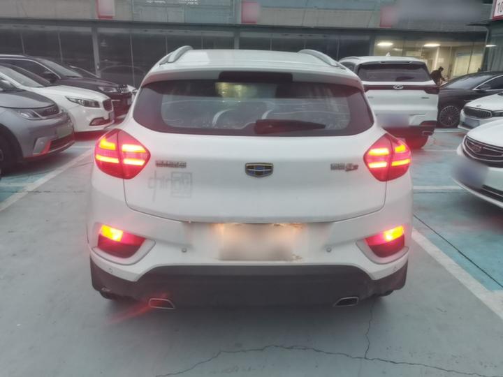 Emgrand GS 2016 1.8L AT photo 3