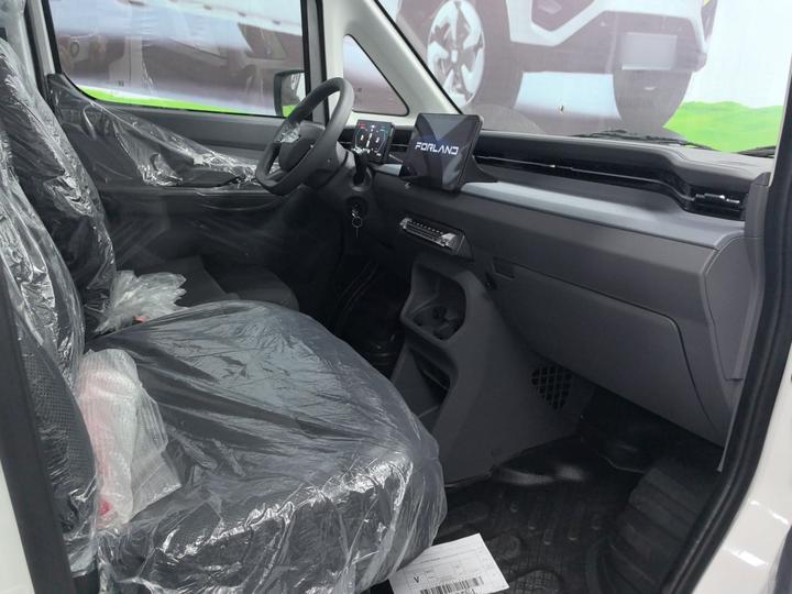 Xiangling U8 2026 Comfort 50.23kWh photo 4