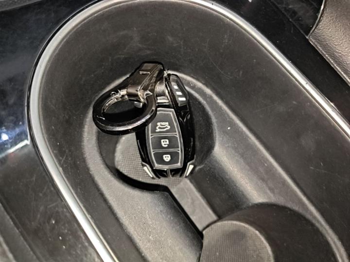Elantra 2021 1.5L CVT LUX Premium photo 8