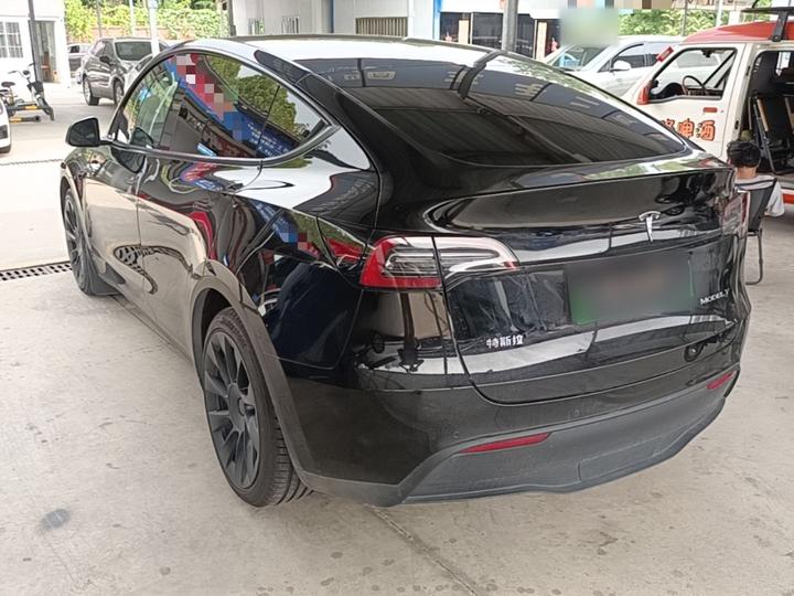 Model Y 2021 Standard Range RWD photo 4