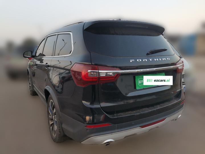 Forthing T5L 2020 1.5T AT Luxury 7-Seater China VI photo 4