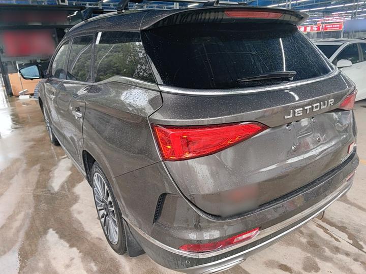 X95 2020 1.6T DCTPro 6-Seater photo 4