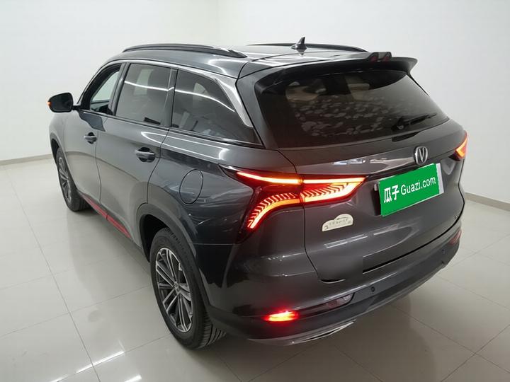 CS75 PLUS 2021 1.5T AT Luxury photo 4