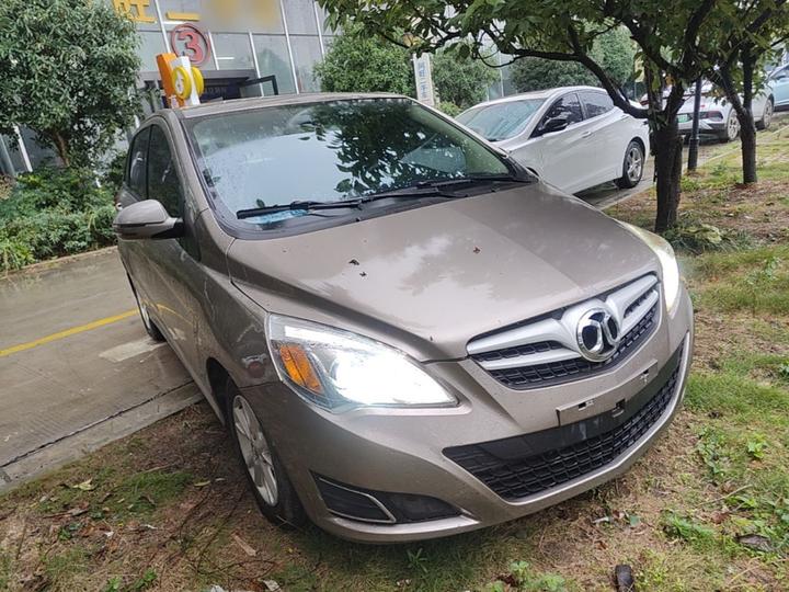 BAIC E Series 2013 Hatchback 1.5L MT photo 3