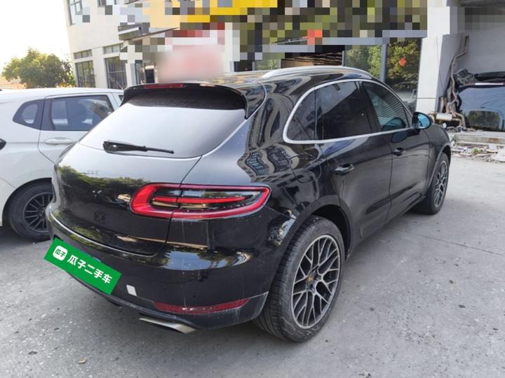 2014 Macan 2.0T photo 4