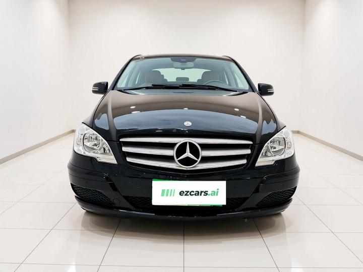 2013 3.0L Comfort photo 2
