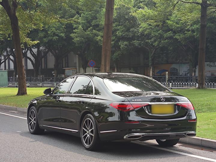 S-Class 2022 S 400 L Business photo 4