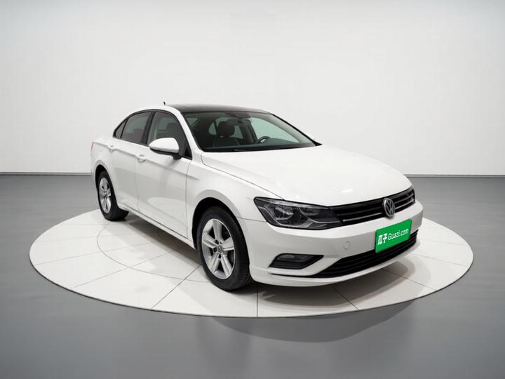 Lamando 2018 230TSI DSG photo 3