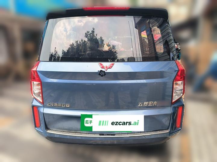 Wuling Hongguang PLUS 2019 1.5T MT Standard 7-Seater photo 5