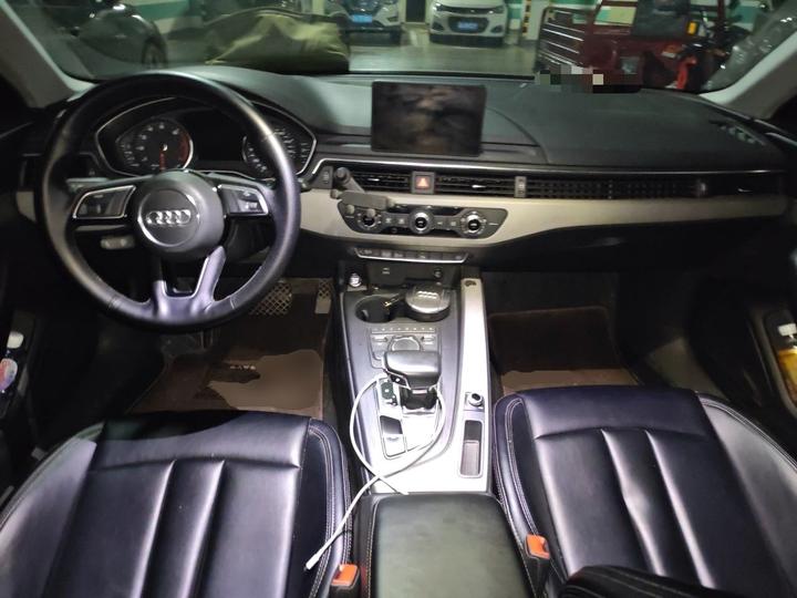 A4L 2018 30 Anniversary 40 TFSI Progressive photo 5