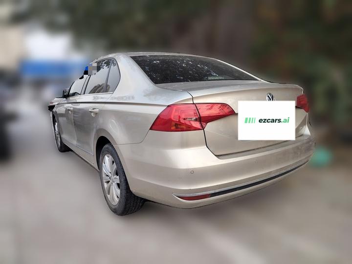 Bora 2017 1.6L MT Comfort photo 4