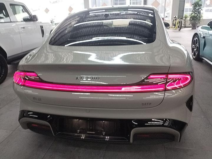 Xiaomi SU7 2024 RWD Long Range ADAS photo 5