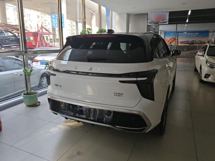 HS3 PHEV 2024 115km photo 4