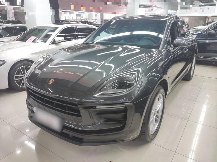 2023 Macan 2.0T