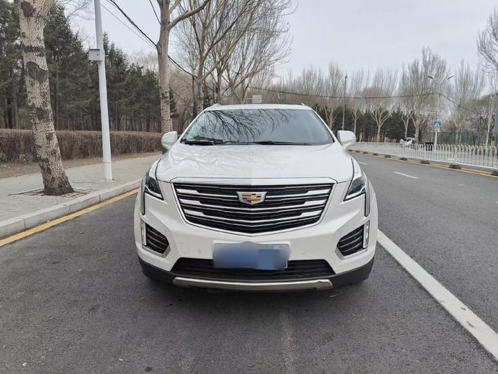 XT5 2017 28T AWD Luxury photo 2