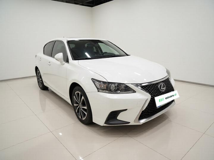 CT 2017 CT200h Comfort China VI photo 3