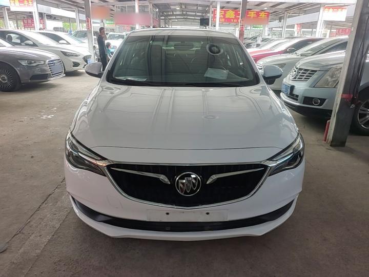 Excelle 2019 18T AT Elite China VI photo 2