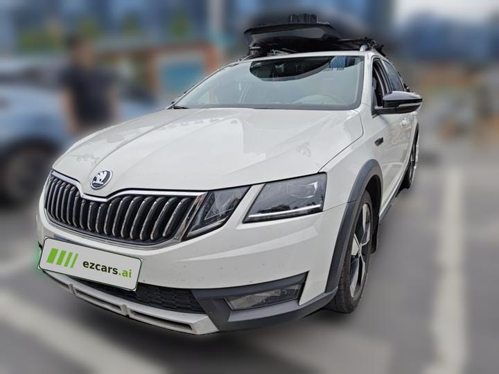 Octavia 2018 Wagon TSI280 DSG Luxury