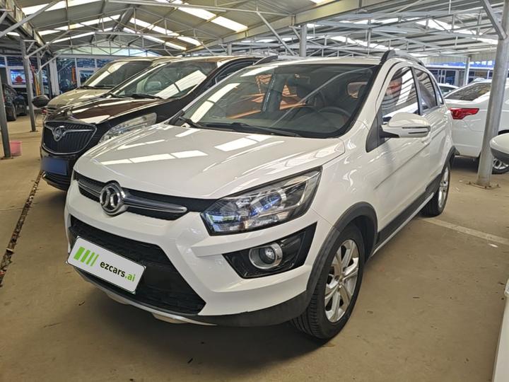 BAIC X25 2015 1.5L MT Comfort
