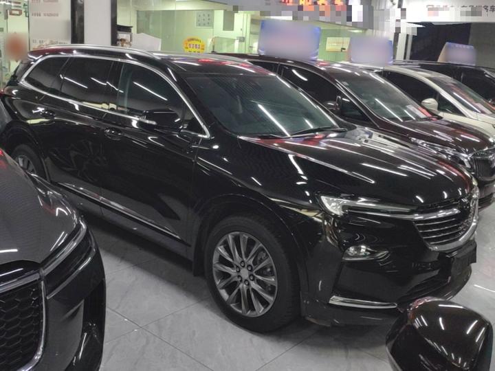 2022 652T RWD Premium 7-Seater photo 3